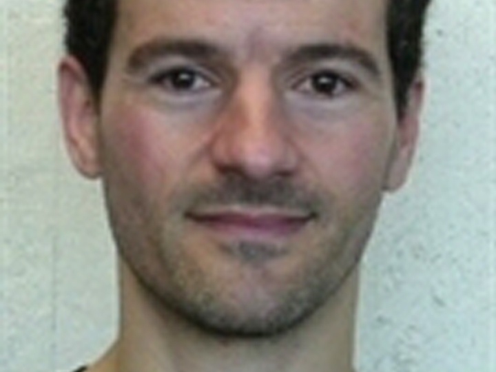 Dr. Javier Veloso Freire