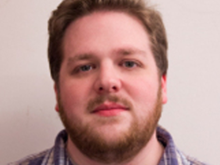 Dr Néstor Carrillo-Barral